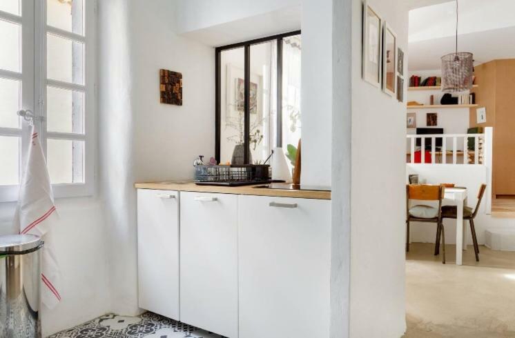 Nuits Etoilees Lourmarin Apartment ภายนอก รูปภาพ