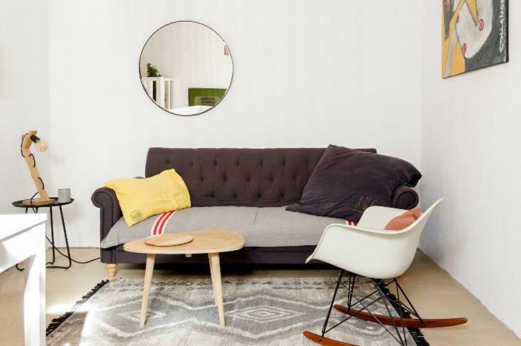 Nuits Etoilees Lourmarin Apartment ภายนอก รูปภาพ